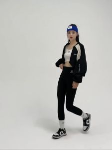 2Pcs Seamless Hip-Lifting Slim-Fit Shaping Shark Pants Womens Summer Thin High-Waisted Slimming Outer Wear Three-Point Printed Tummy Control Leggings