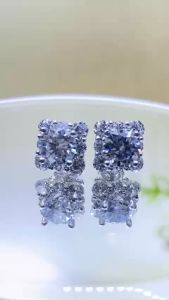 Khuyên tai nữ bạc xi bạch kim kiểu vuông mẫu xoàn nụ đá 7mm Bông tai nữ đính kim cương moissanite Mỹ D/FL màu trắng và Đá moissanite màu xanh Hoa tai bạc thật thiết kế sang trọng đẳng cấp  - KIM LỘC PHÁT BVKMXV10