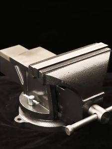 🔥Tiamo 2025🔥 ปากกาจับชิ้นงาน 6 นิ้ว แคลมป์จับชิ้นงาน ปากกาจับงาน 5นิ้ว จับชิ้นงาน clamp แท่นจับชิ้นงาน ปากกาจับเหล็ก