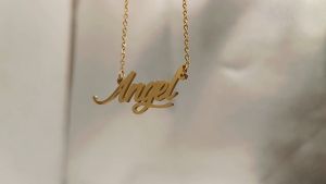 Kalung Nama Anak Perempuan Anti Karat