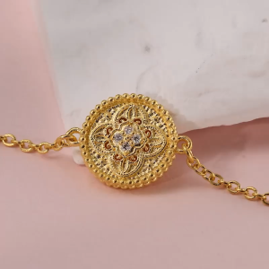 Chow Sang Sang 周生生 999 24K Gold Cultural Blessing Auspicious Four Harmonious Symbols with diamond Bracelet for Women 18cm 95604B