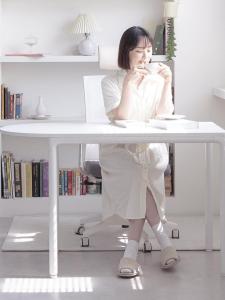 Scandinavian Minimalist Luxurious PC Desk