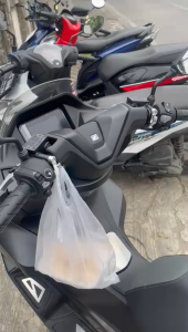 Cantolan Gantungan Barang Cnc Di Stang Motor Faring Matic PCX ADV Vario Nmax Aerox Lexi Ninja Scoopy