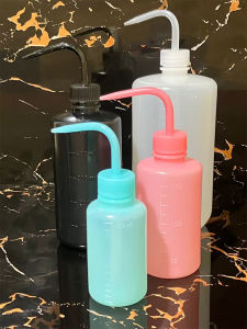 Home Use Bent Nozzle Squeeze Spray Bottle Laboratory Liquid Cleaning Hard Glasses Rinse Bottle Balcony Succulent Watering Pot