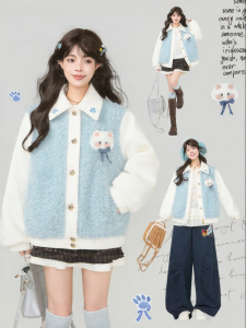 KEIKO | Áo Khoác Len Cừu Thêu Mèo Dễ Thương Trị Liệu