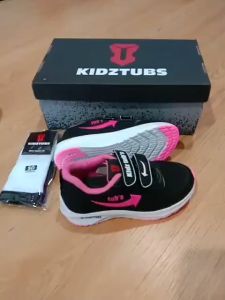 KIDZTUBS Sepatu Sekolah Anak Paket Komplit Sepatu Sekolah + Tas Sekolah + Kaos Kaki Size 28 29 30 31 32 33 34 35 36 37 TUBS2004021925