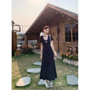 ชุดเดรสยาวแขนสั้นสไตล์ฝรั่งเศสลายดอกไม้ฤดูร้อนสำหรับผู้หญิง เอวสูง ทรงเอ ผ้าโพลีเอสเตอร์ เดรสยาวคลุมเข่า