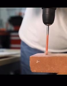 สว่านไร้สาย สว่าน 198V 3 ระบบ มีระบบกระแทก แบตเตอรี่ Li-ion อย่างดี 2ก้อน พร้อม ดอกสว่าน และอุปกรณ์ 32ชิ้น เหลือง