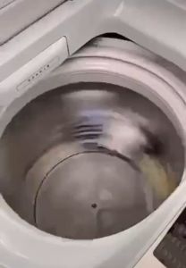 1 TAKE 1 2PCS Reusable Laundry Magic Ball: A Durable & Eco-Friendly Solution