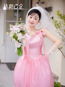 Pink Bow Headpiece: A Perfect Accessory for Your Registration Photo Shoot & Wedding Ceremony