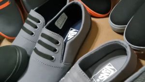 PROMO FREE ONGKIR SEPAATU selop anak perempuan slip on cewek cowok kasual sekolah paud tk sd smp