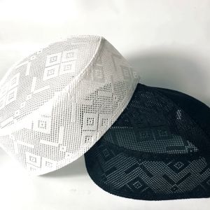 Peci Haji Kopiah Aldan Jaring Warna Putih dan Hitam Bahan Kuat Jahitan Rapih