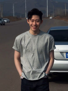 Áo Thun Đen Xám Dáng Ôm