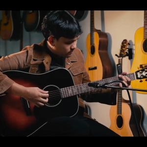 กีตาร์โปร่ง Blueridge รุ่น BR-340 Gospel พร้อมกระเป๋า