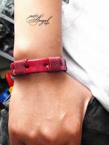 Thời Trang/ Phong Cách Retro Anh Dệt Kim Tay Da Vòng Đeo Tay Dây Dành Cho Nam Và Nữ Cặp Đôi Thời Trang Sành Điệu Phụ Kiện Tươi Ra Khỏi Sản Xuất