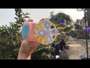 Máy ảnh thổi bong bóng xanh hồng paster 2 khung cute Máy thổi bong bóng mô phỏng máy chụp ảnh hottrend tặng dây đeo cầu vồng