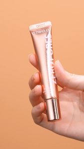 Lazada Live Buy 3 Get 5  O.TWO.O Face Makeup Set Powder + Primer +Spray + Concealer + Sponge 5 Pcs