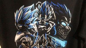 Kaos Vegeta untuk Pria: Desain Saiyan, Casual, & Premium Cotton