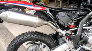 【COD】Motorcycle Universal Stainless Steel Double Exhaust Muffler Pipe Modification Parts Black 51mm