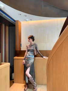 Yoohui QZ201 Dress Pressbody Model Simpel Dan Elegant Terbaru Tulle Mesh Dress Party Dress Terusan Wanita Gaun Baru Wanita Gaun Bermotif Ikat Celup Gaun Panjang Ramping Rok Lengan Panjang Dress Style Long Dress Bunga Victorian Dress Vintage