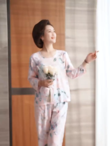 Bộ đồ trung niên nữ đẹp B86 - Quần áo cho mẹ thời trang thu đông trung tuổi sang trọng - Bộ ngủ người lớn tuổi Bigsize