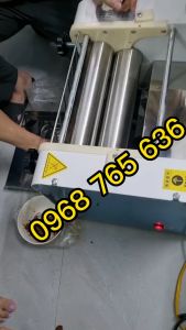 Máy cán mực khô thịt trâu sấy khô bò công suất 2200w cực khoé size 30cm chạy điện