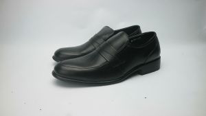Sepatu Pantofel Pria Kulit Sapi 7941: Desain Modern & Berkualitas Tinggi