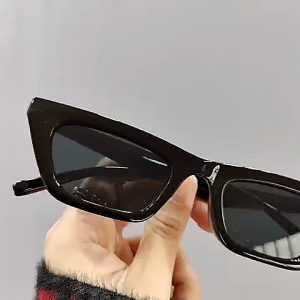 H006 Kacamata Hitam Wanita Korean Fashion Kacamata Gaya Wanita Terbaru KM05