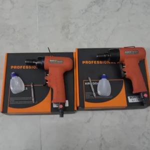 Dụng cụ bắt vít tôn vít 4 cạnh bu lông 8 và 10 dạng súng BORN 8115-9115