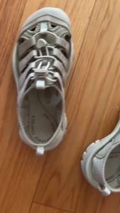 2025 Original Keen NEWPORT H2 Ladies outdoor sports sandals Leisure hiking shoes Non slip beach sandals Anti collision camping shoes