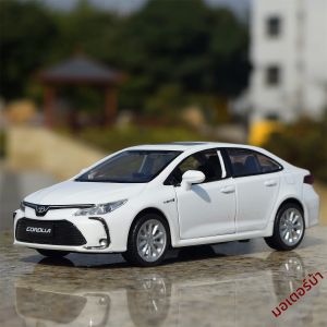 โมเดลรถอะลูมิเนียมผสม Toyota Corolla Altis 1/33 ของเล่นรถโมเดลโลหะสำหรับตกแต่งเค้ก เครื่องประดับตกแต่งสำหรับบ้านและสวน