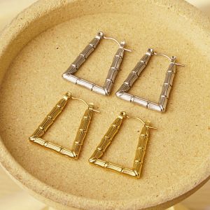 Kemstone tre cổ điển kết cấu bông tai thép không gỉ của phụ nữ Crinkle tam giác trang sức Boho chic Quà Tặng