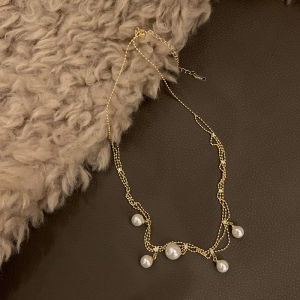 Elegant Retro Pearl Lockbone Chain Necklace: Versatile Personality Design Fresh Out Fashion Jewelry for Women Alloy Gemstone