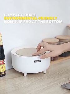 Locaupin 2L Desktop Trash Bin with Cover: A Stylish & Functional Solution