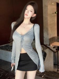 GUZILIAN | Summer Thin Knitted Sun Protection Outerwear Womens V-neck T-shirt Design Sense Outerwear Belted Top Fashionable commuter style standard fit
