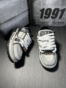 New 2025 Mens Fashionable Casual Shoes Comfortable Breathable Retro Sports Shoes Versatile Leisure Shoes Trendy Slip-On Sneakers