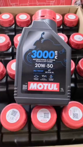 Motul 3000 Plus 1L & 800ML Recreational & Urban Road & Off Road 20W-50 HC-Tech 4T Motor OIl