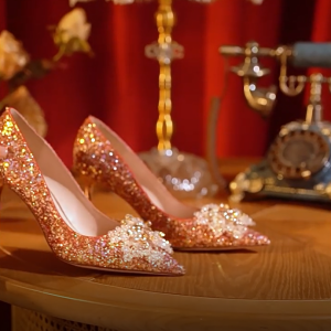 Shoe Heel Wedding Shoes for Women Sparkling High Heels Chinese Style Maternity Bridal Shoes Elegant Pointed Toe Fashionable Slippers