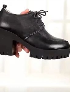 Black Ladies Small Leather Shoes Female Autumn  Wild British Wind High Heel Thick With Profe