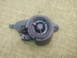 MẪU LOA TREB 4CM TỪ NEO 4OM23W SIÊU BÉN CÓ ĐẾ DUỠNG DÀNH CHO ANH EM ĐAM MÊ ĐỘ CHẾ ĐỒ CHƠI ÂM THANH ( GIÁ 1 CÁI)