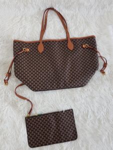 Hong Kong Retro Monogram Large Capacity Luxury Style Fashion Tote Bag