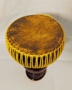 กลองโทน หน้า 5 นิ้ว เสียงดีตีได้ ไม้มะม่วง หนังวัวแท้ งานฝีมือชุมชนบ้านทำกลองเอกราช