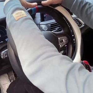 MG4 EV MG 4 ONE MG7 MG5 Steering Wheel Cover Slim Car Anti-Slip Four Seasons Leather Handlebar Cover