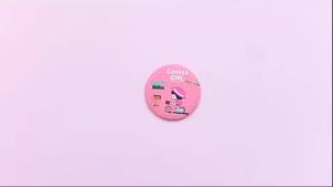 Perfect Life Cartoon Mini Portable Mirror: A Stylish Travel Companion