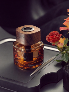 CHISMOON | Retro Wooden Car Aromatherapy Display