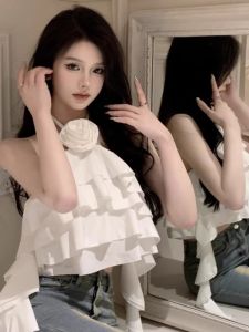 เสื้อกั๊กสายเดี่ยวเปิดหลังแขนกุดคอวีสีพื้นสำหรับผู้หญิงในช่วงฤดูร้อน เสื้อคลุมกันหนาวแบบสวมหัวแขนกุด ทรงเข้ารูป ความยาวสั้น