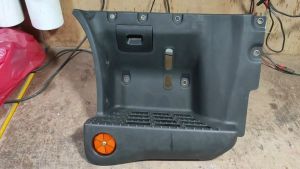 J119S08 FOOT STEP HINO 300 DUTRO XZC730 LORRY