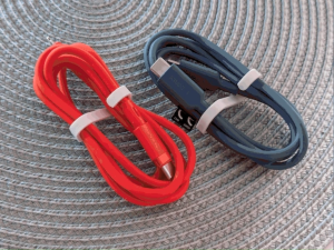 Cable Clip ที่จัดเก็บสายไฟ หลายขนาด เพิ่มความเป็นระเบียบ มัดง่าย ไม่หลุด