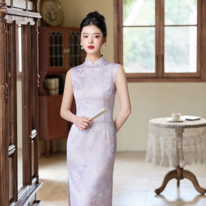 Sleeveless Pale Green Pearl Stand Collar Fitted Long Dress Cheongsam