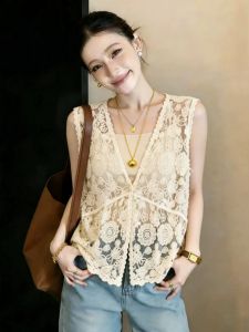 Sleeveless Lace Hollow Out Slimming Top